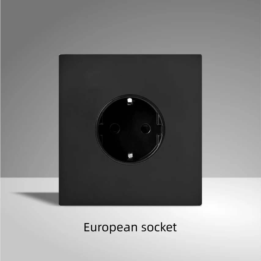 European Socket in Matt Gold / Matt Black Finish - Image 2